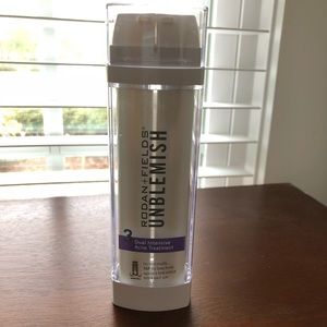 Rodan and Fields unblemish acne treatment